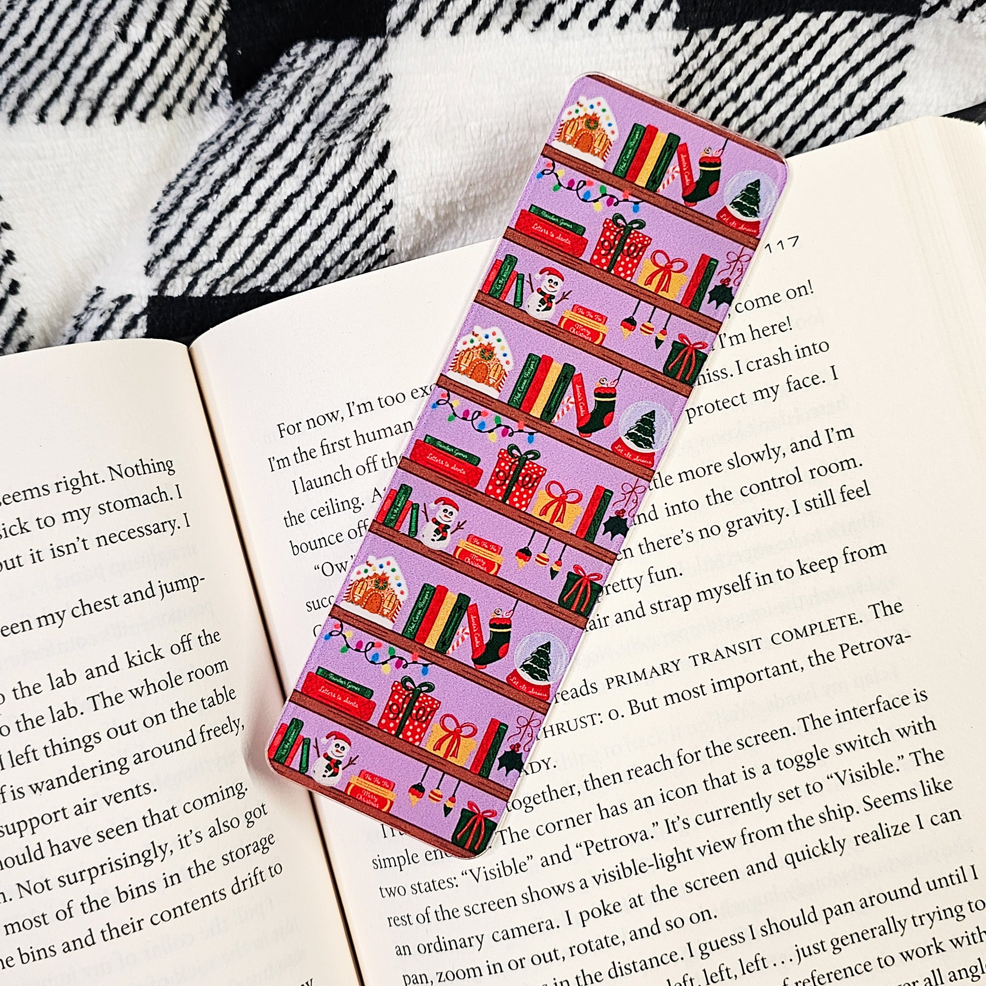 Christmas Bookshelf Bookmark